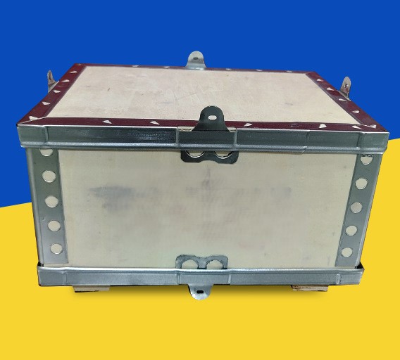 Detachable plywood box for logistics transportation 35