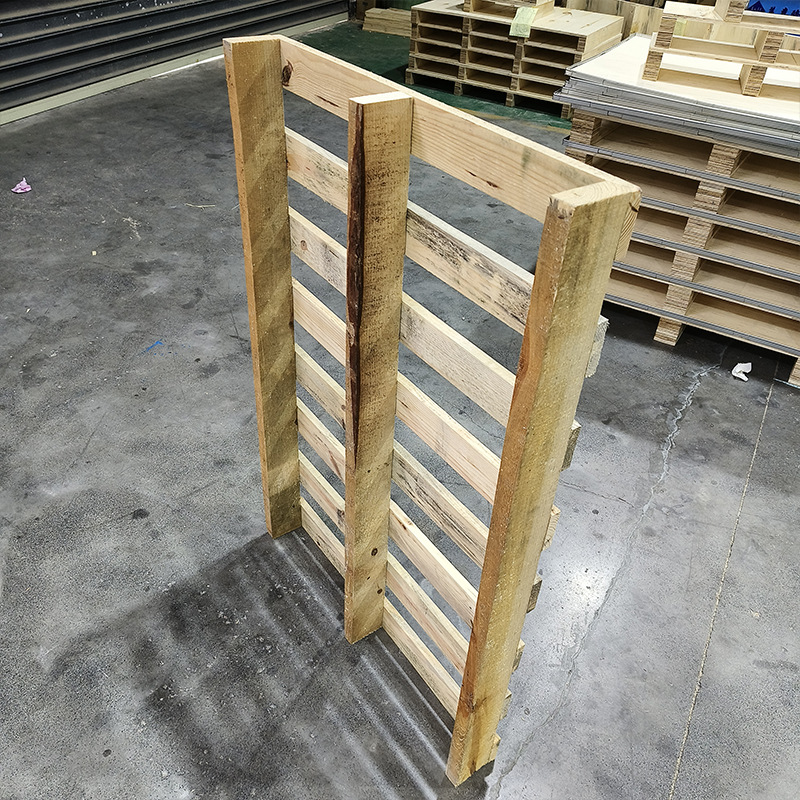 Solid wood pallet stack pallet with two sides fork entry 27 02