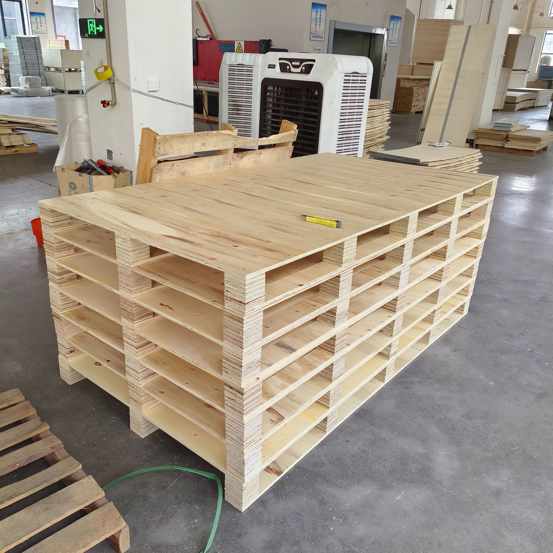 Solid wood plywood pallet forklift board 29